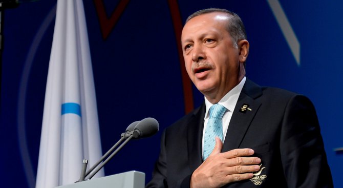 Слух за оставка на шефа на МВР разтърси Турция