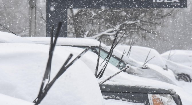 Снежната покривка в Пампорово достигна 120 см