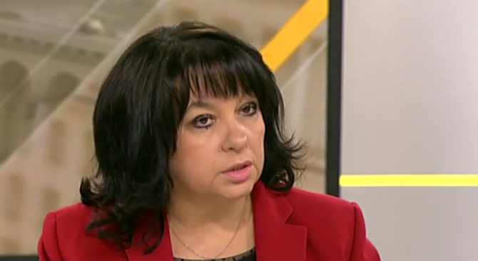 Петкова с коментар за скандала с ЧЕЗ, Гинка Върбакова и как Борисов е показал, че е истински държавн
