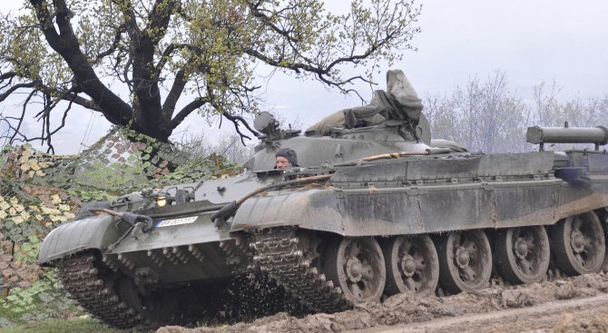 Обучават македонски военни в Сливен