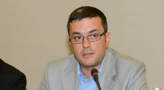 Тома Биков: Предложението на БСП за намаляване на депутатските заплати е лицемерно