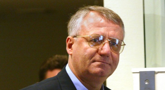 Воислав Шешел учуди посланика на САЩ в Сърбия