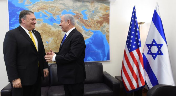 Помпейо: САЩ са редом с Израел в борбата срещу Иран