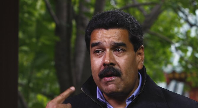 Шаман благослови Николас Мадуро (видео)