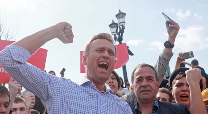 Освободиха Навални от ареста