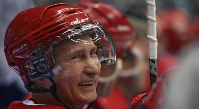 Владимир Путин няма да играе хокей в деня на встъпването си в длъжност