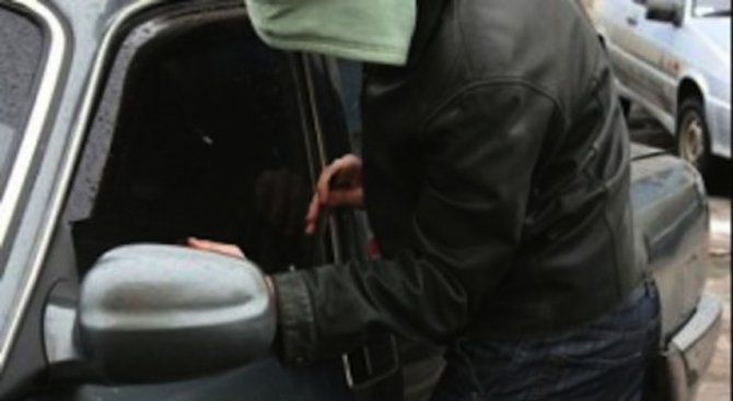 Законови промени предвиждат сурови наказания за автокрадците