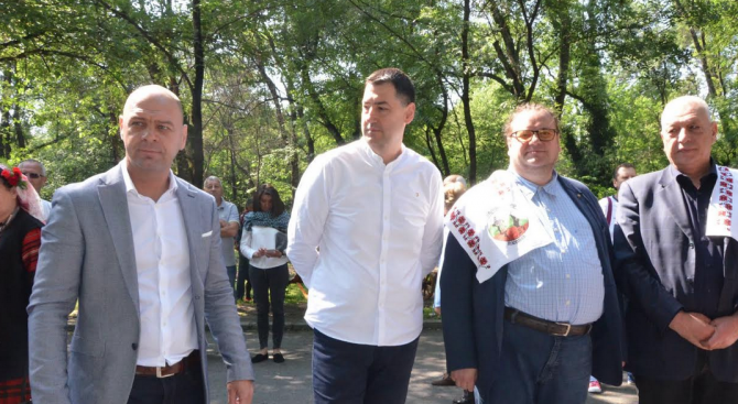 Депутатът от ГЕРБ Димитър Лазаров присъства на откриването на „Народен събор” 2018 в Пловдив