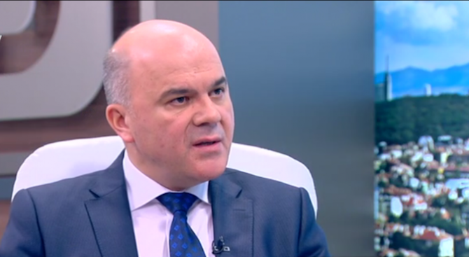 Бисер Петков: Увеличаваме пенсиите от 1 юли (видео)