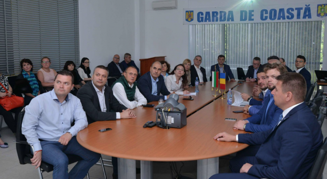 Цветанов и членове на Комисията по вътрешна сигурност посетиха Бреговата охрана в Констанца