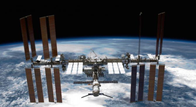 Космическият кораб "Союз МС-09" се скачи с Международната космическа станция