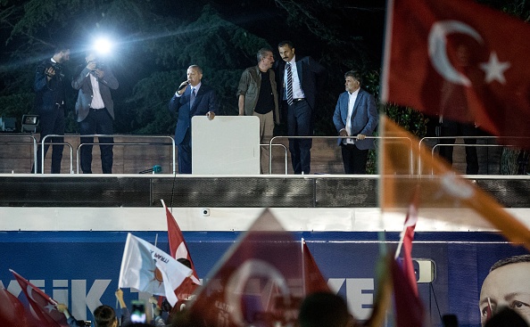 Ердоган: Турция премина още една проверка за демокрация (обновена+снимки)