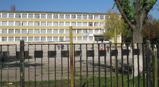 МРРБ ще отпусне средства за ремонт на 26 училища и детски градини в София