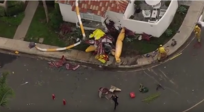 Хеликоптер падна върху къща в щата Вирджиния