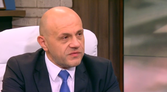 Томислав Дончев: В коалицията има вибрации, но няма структурни предпоставки за предсрочни избори 