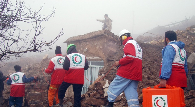 Още 25 ранени при четвърто земетресение в Иран за последните два дни