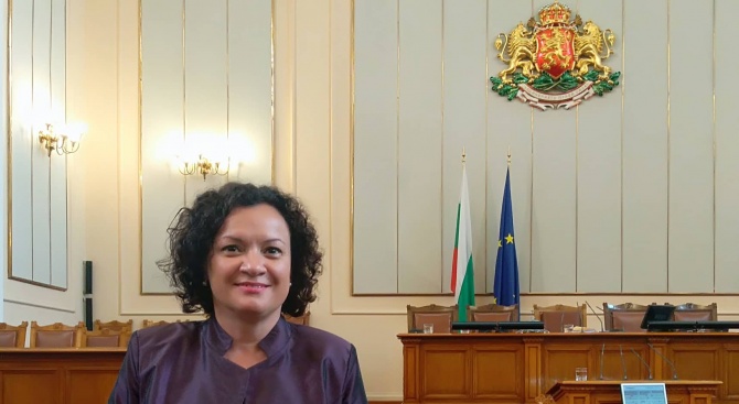Ивелина Василева: Питейната вода е стратегически ресурс