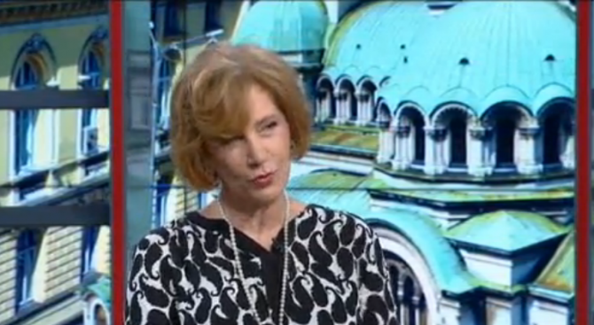 Елена Поптодорова: Европа не може да се справи сама (видео)