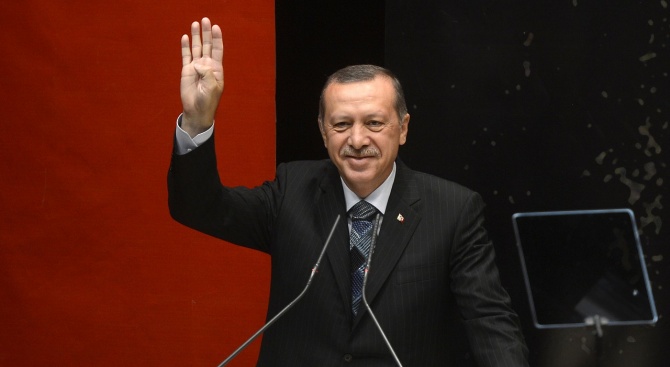 Още 19 ареста за университетски служители в Турция