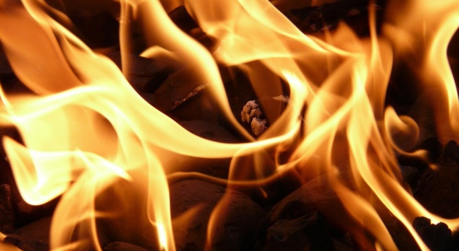 30 тона сено изгоряха при пожар в село Крупник