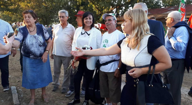 Нинова: Нека не позволяваме историята ни да бъде преиначавана и присвоявана