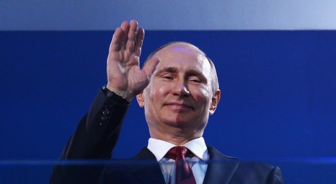Путин с три подаръка за сватбата на австрийската външна министърка