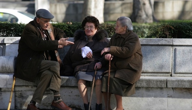 4700 българи с блокирани пенсии