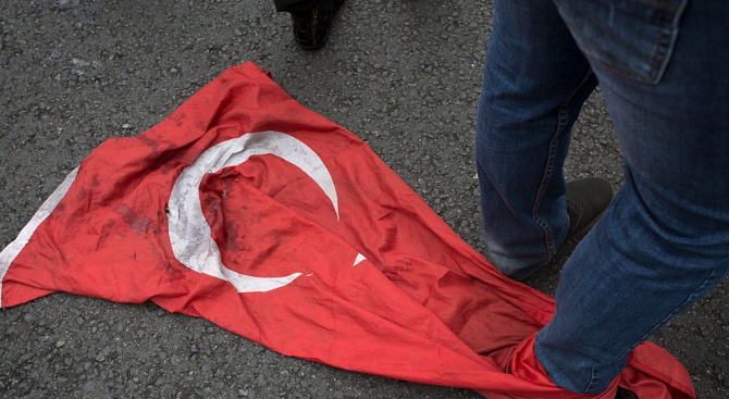 Турция: Гърция брани терористи