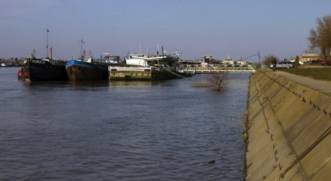В река Дунав откриха труп на мъж, оплетен в рибарски мрежи
