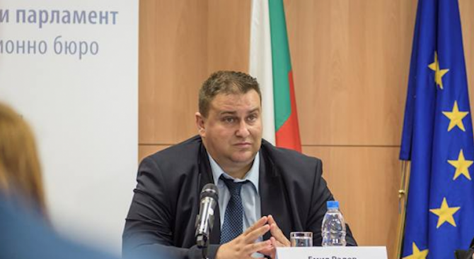 Евродепутатът Емил Радев е на официално посещение в Рига