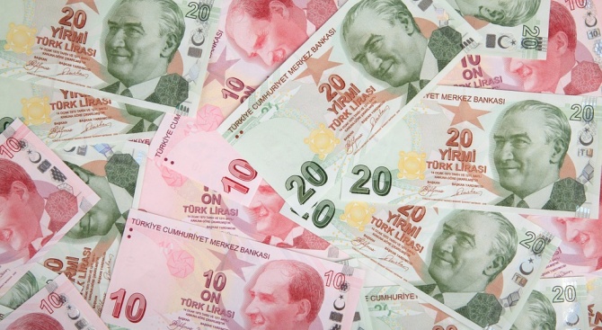 Край на имотните сделки с чужди валути в Турция
