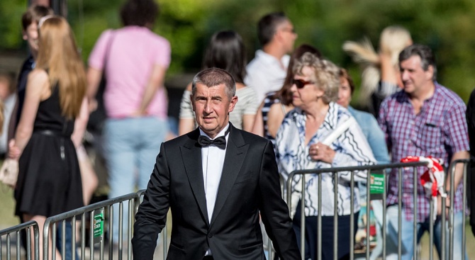 Прага застана зад Будапеща след гласуването в ЕП за започване на наказателна процедура срещу Унгария