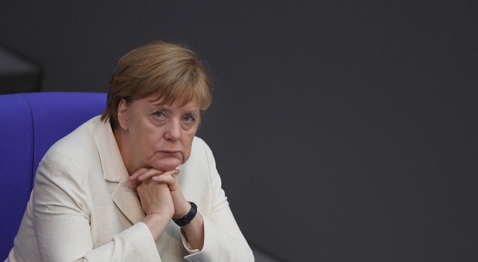 Меркел: Санкциите срещу Русия не трябва да се отменят 