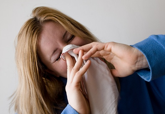 Закъснял летен грип удря всеки трети