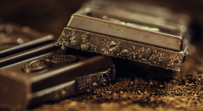 Черният шоколад намалява опасността от високо кръвно налягане