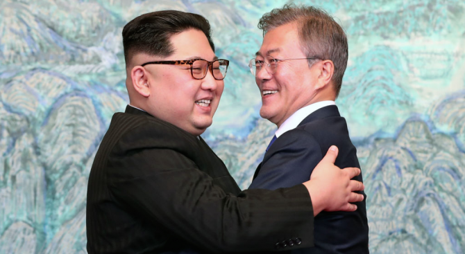 Южнокорейският президент пристигна в Пхенян