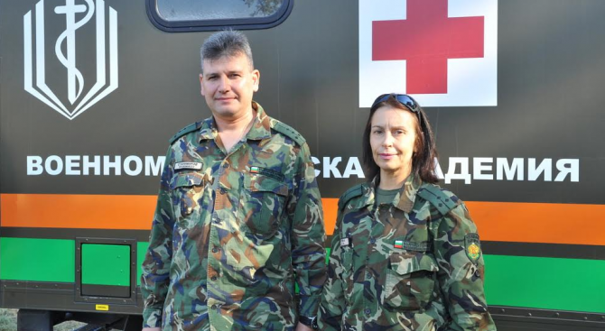 Военни лекари с открит урок в Световния ден на мира