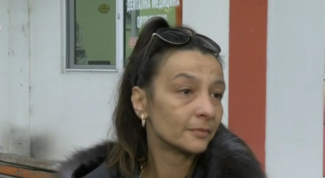 Близките на мъжа, който пострада след падането на мазилка в Казанлък, ще съдят общината (видео)