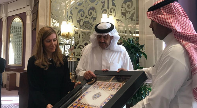 Министър Ангелкова разговаря в Рияд с принц Султан бин Салман бин Абдулазиз Ал Сауд