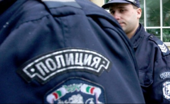 Редица нарушения са открити при проверка на пункт за годишни технически прегледи в София