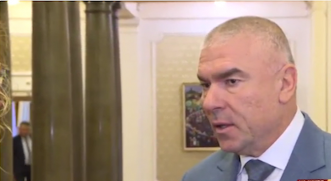 Марешки: Каракачанов и Симеонов са болни хора, в телевизиите канят психиатри заради хора като тях