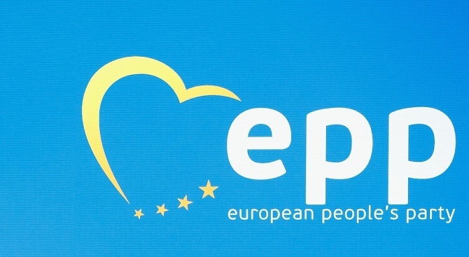 Ройтерс: ЕНП вероятно ще остане най-голямата партия в новия ЕП