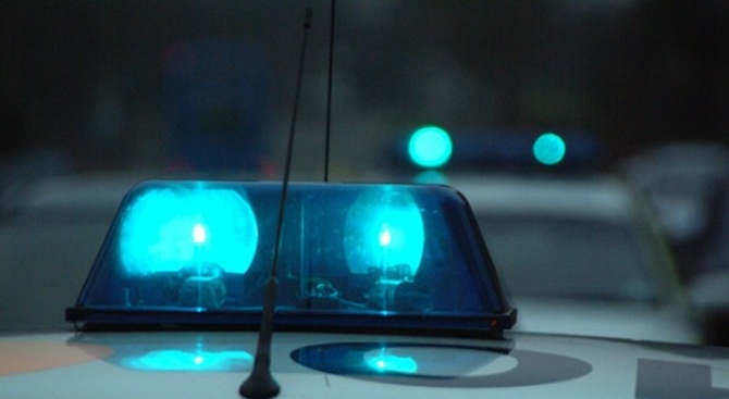 Труп на жена с прободна рана е намерен в апартамент в Горна Оряховица (обновена)