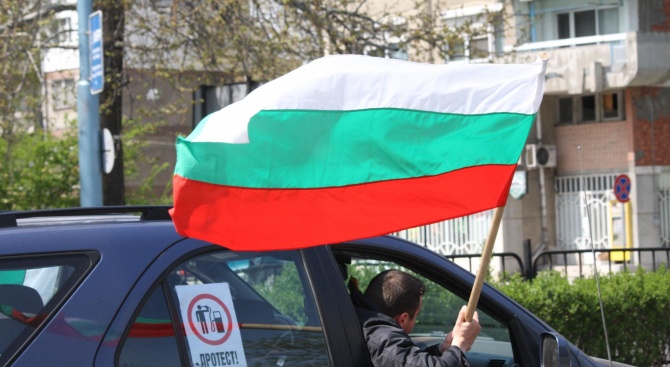 Протестно шествие блокира централни пътни артерии в Хасково