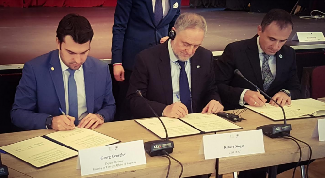 Георг Георгиев подписа Меморандум за сътрудничество между България, Световния еврейски конгрес и Организацията на евреите в България ,,Шалом‘‘