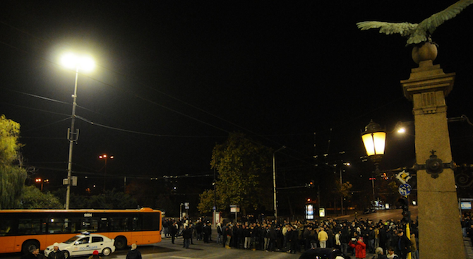 Протест на Орлов мост срещу насилието над жени