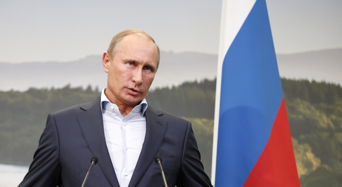 Руският президент за оттеглянето си: Не бързам