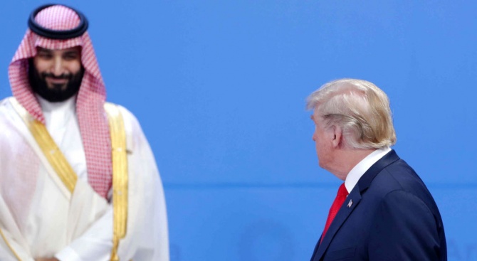 Тръмп и Бин Салман си разменили шеги в кулоарите на Г-20 (снимки)