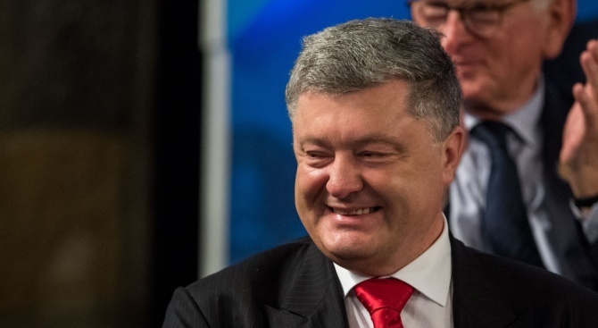 Порошенко свика резервисти за военна подготовка заради Русия - готвела инвазия в Украйна