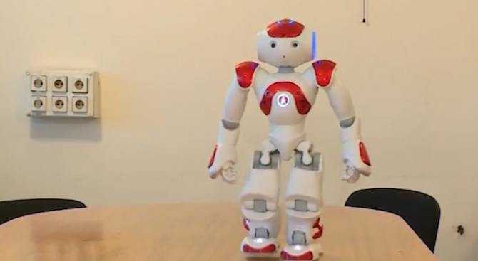 Учени от БАН създадоха роботи в помощ на болни деца